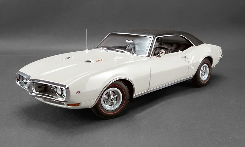 ACME 1968 Pontiac Firebird ミニカー 1/18 ACME 1968 Pontiac Firebird Street Fighter (Blue