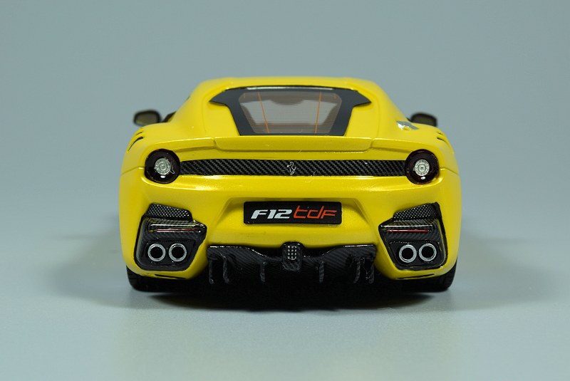 ls_ferrarif12tdf10