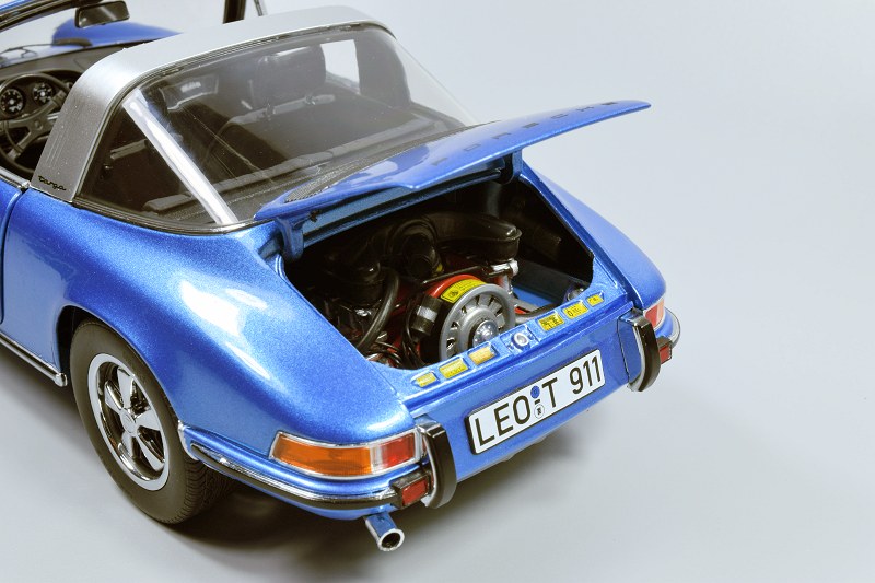 porsche_911s24targa13