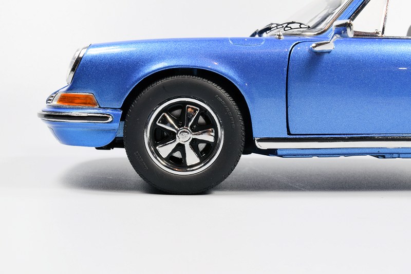 porsche_911s24targa6