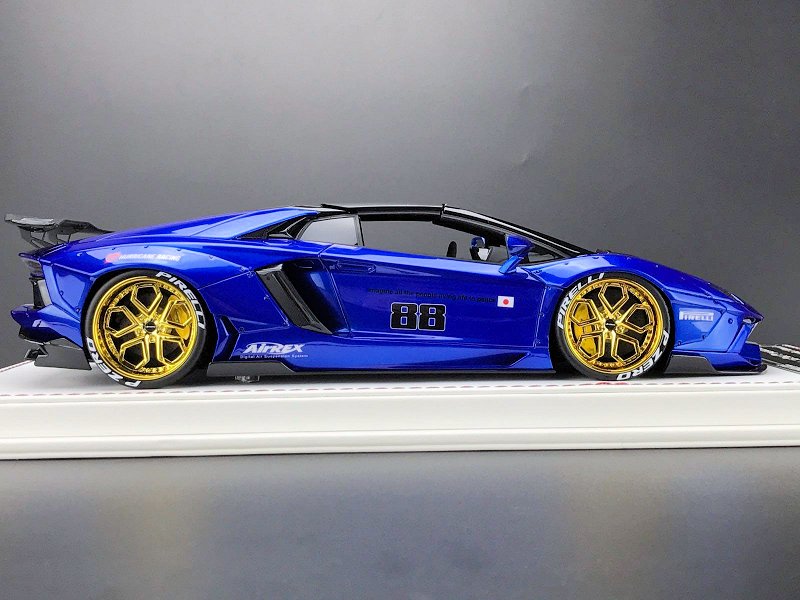 D&GLB★PERFORMANCE AVENTADOR 2.0 ROADSTER D&G LB Aventador 2.0 Roadster in Rosa Acantis Stradman's car