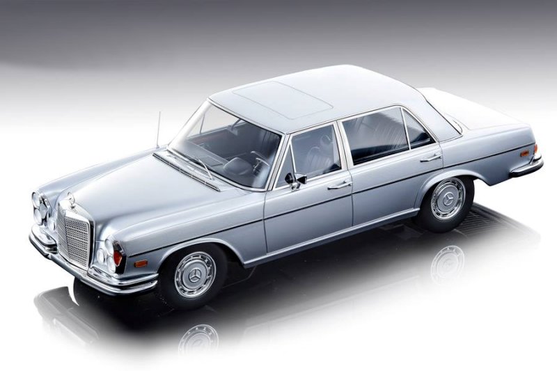 AMG Mercedes Benz 300SEL, Replica of 1971 Spa winner seen at