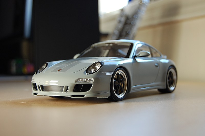 REVIEW: Spark Porsche 911 Sport Classic • DiecastSociety.com