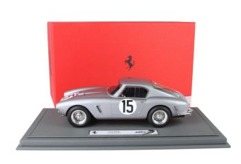 24 Heures du Mans: Ferrari 250 GT SWB Le Mans 1960 #16 Tavano - Dumay