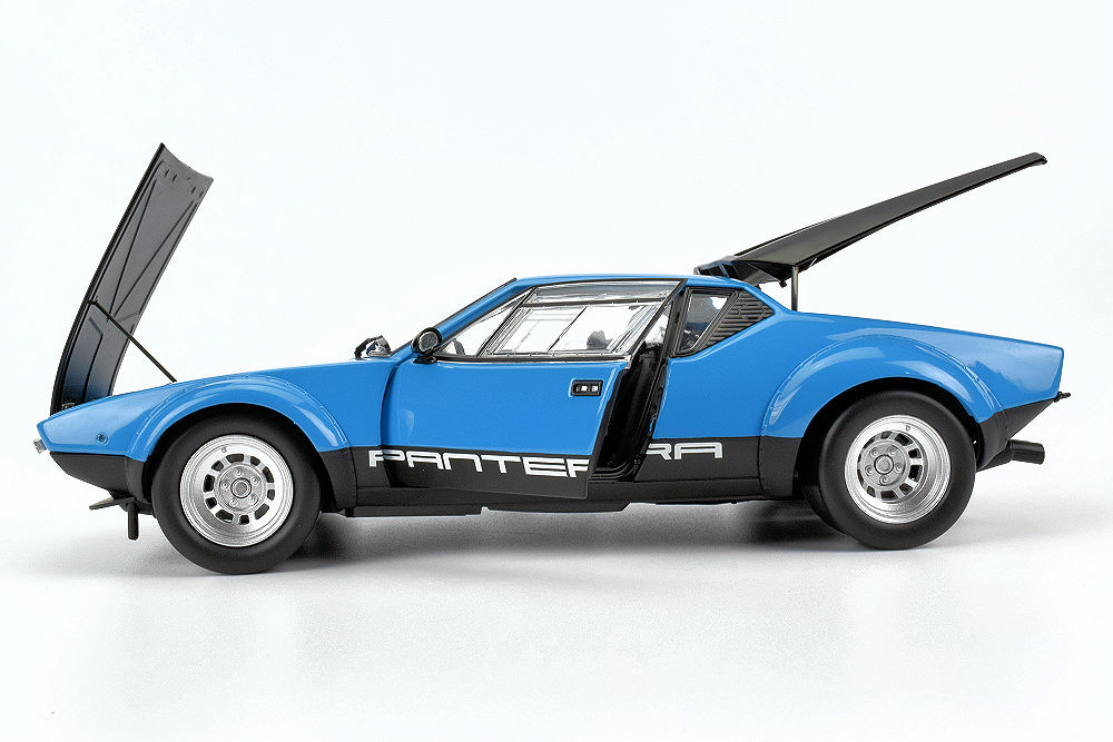 ミニカー Kyosho 1/18 De Tomaso Pantera L (black) REVIEW: Kyosho De Tomaso Pantera GT4 • DiecastSociety.com