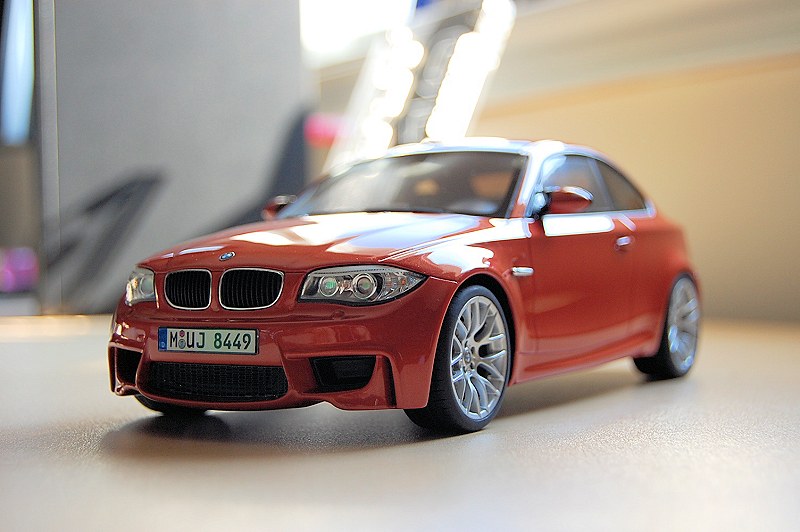 1/18 GT SpiritGTS Models  1M クーペ REVIEW: GT Spirit BMW 1M Coupe • DiecastSociety.com