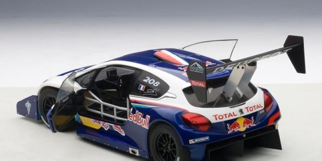 ハッピー/オートアート1/18プジョー 208 T16 パイクスピーク Amazon.com: Autoart 2013 Peugeot 208 T16 Pikes Peak Race Car