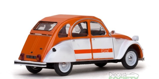 MINICHAMPS Citroën 2CV 1976 オレンジ Minichamps 1:18 Citroen 2CV Ente Year 1976 orange 150111504