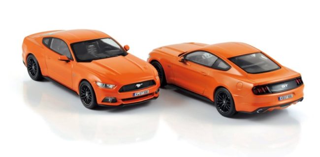 Miniature Ford Mustang 2015 Norev