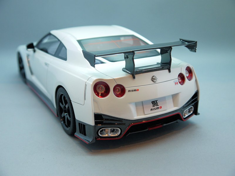 REVIEW: Fronti-Art Avanstyle Nissan GT-R R35 NISMO