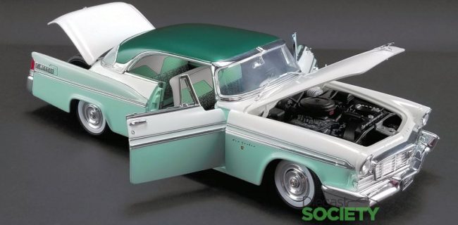 No198ミニカー1/18 ACME Chrysler St. Regis 1/18 1956 Chrysler New Yorker St. Regis Custom Mint Green