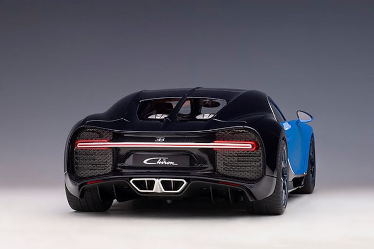 Bugatti signature grey