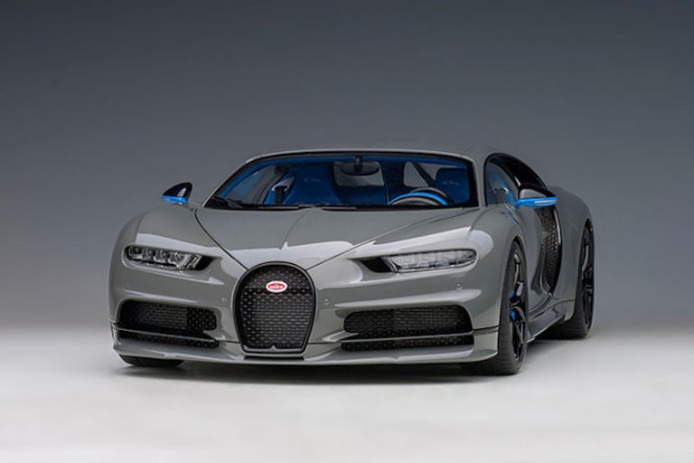 Bugatti signature grey