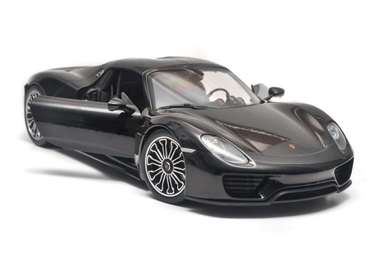 Welly Porsche 918 Spyder Modellauto – 1:34 Maßstab, Gelb, Mit öffnenden Türen, 11 Cm Lang
