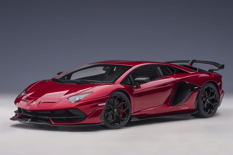 AUTOart New Lamborghini Aventador SVJ - Rosso Efesto • DiecastSociety.com