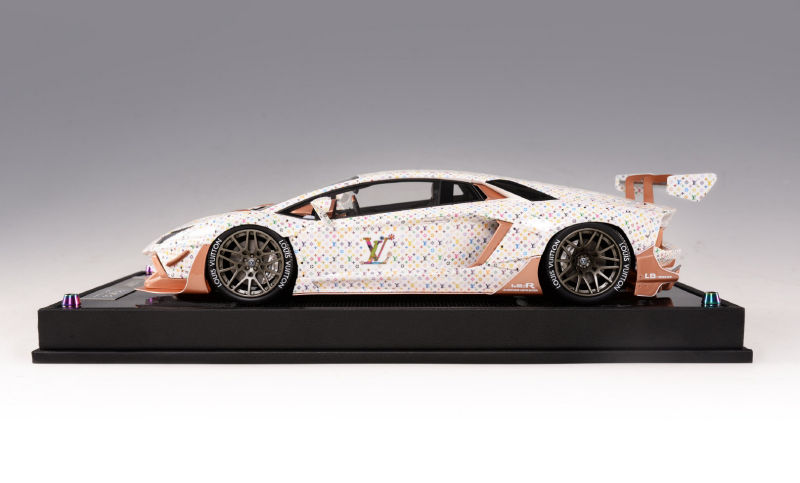 Timothy & Pierre Aventador 2.0 White w/ Louis Vuitton Livery