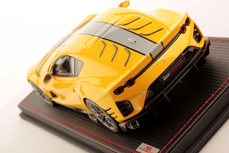 FIRST LOOK: MR Ferrari 812 Competizione - Giallo Tristrato w