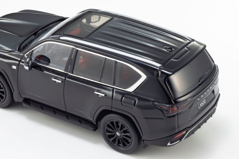 Kyosho New 1:43 Lexus LX 600 • DiecastSociety.com