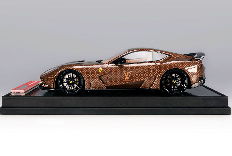 1/18 Ivy Ferrari Novitec F8 N-Largo Louis Vuitton LV Theme (Red) Resin Car  Model Limited 30 Pieces