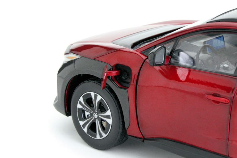 Sunstar 1/18 – Toyota BZ4X 2022 Rouge – Miniature Collection – Prévente/neuve Sous Boîte