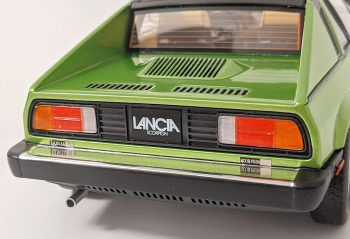 Modellauto Lancia Scorpion 1976 oro met. - Gold Laudoracing 1:18 Resinemodell (Türen, Motorhaube... nicht zu öffnen!) bei