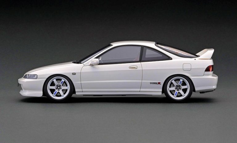 Ignition Model Honda Integra (DC2) TYPE-R - White • DiecastSociety.com