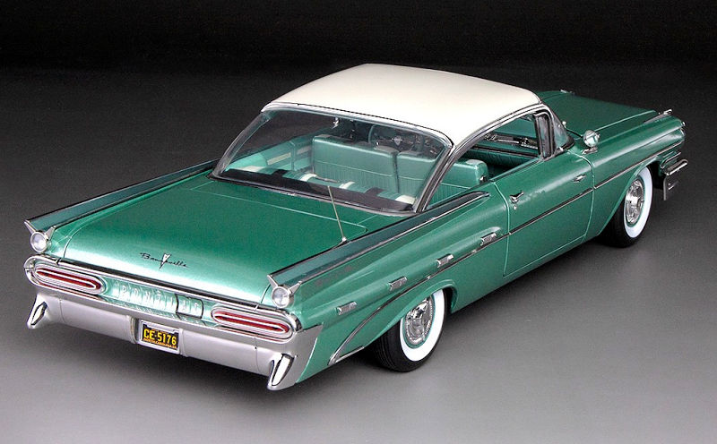 Sun Star 1959 Pontiac Bonneville | Open & Closed