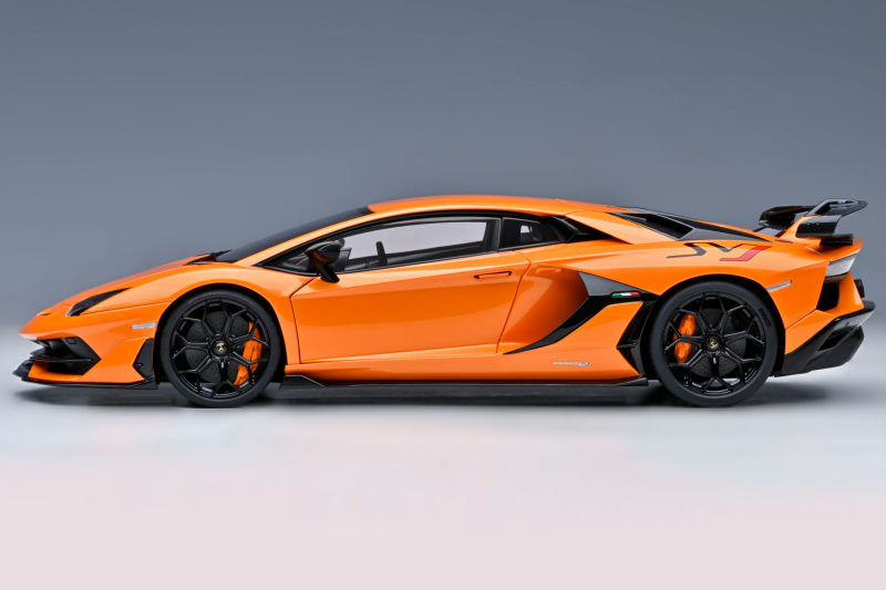 アヴェンタドール SVJ AUTOart AUTOart 1/18 ランボルギーニ アヴェンタドール SVJ