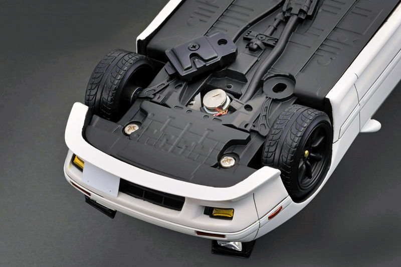 Ignition Model Exclusive INITIAL D Mazda Savanna RX-7