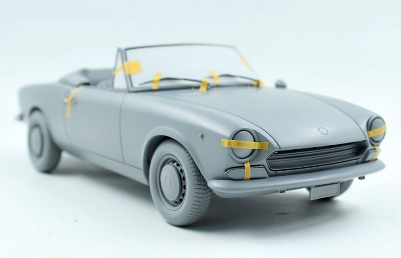 FIAT 124 SPIDER 1:18 スケールモデル 1/18 Sunstar Fiat 124 Spider AS (White) Diecast Car Model