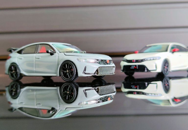 HobbyJapan vs Motorhelix Civic Type R FL5 (7) •