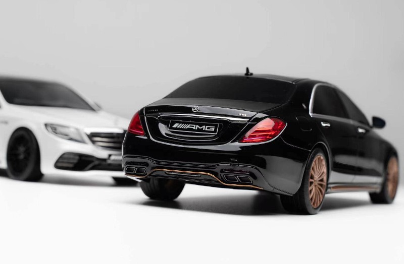 Vehicle Art New Mercedes-AMG W222 S65 & S63 • DiecastSociety.com