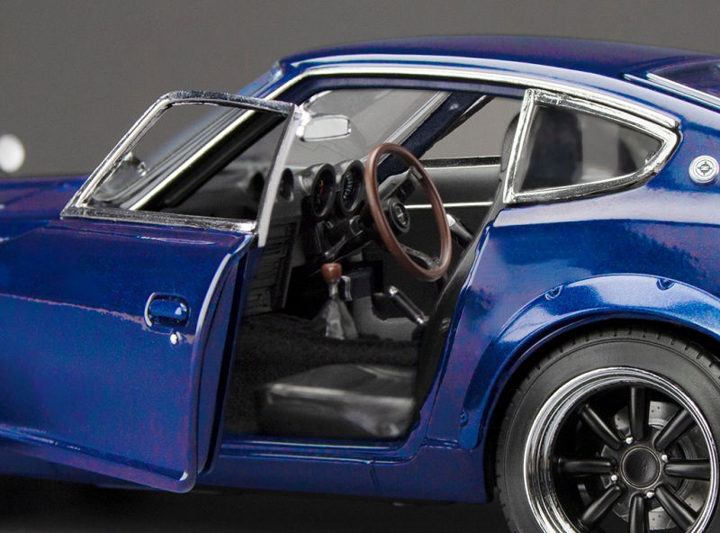 フェアレディ1972 24oz サンスター Sun Star 1972 Fairlady Z (S30) RHD - Midnight Blue (UPDATE