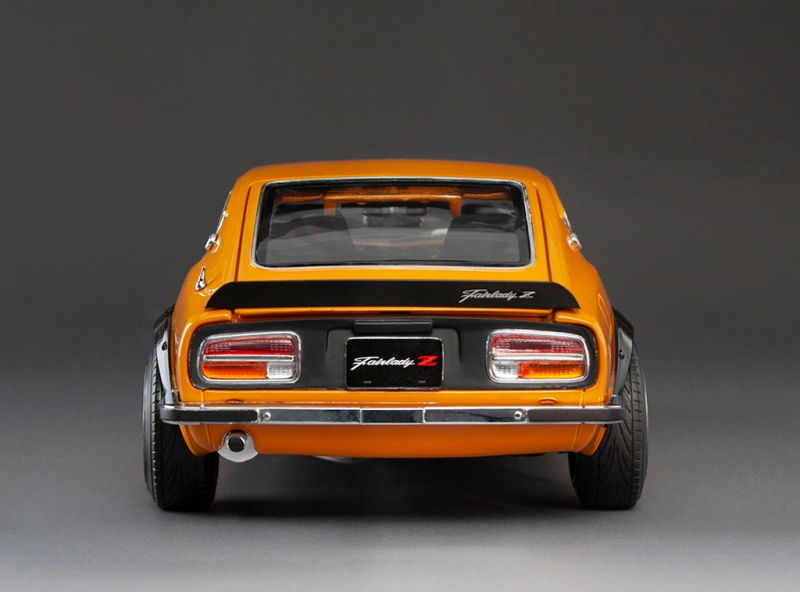 Sun Star 1972 Fairlady Z (S30) RHD - Midnight Blue (UPDATE