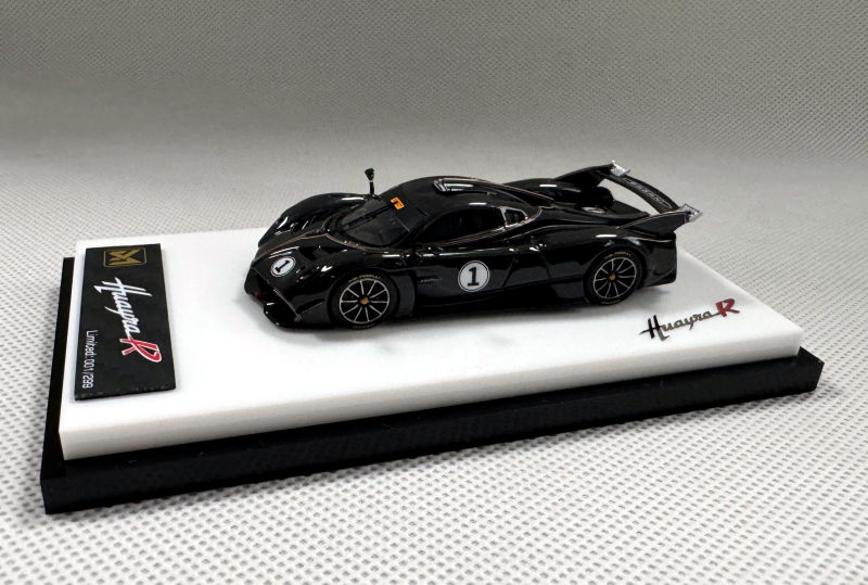 DMY 1/64 パガーニ ウアイラR freestyle-hobby_9250617000011